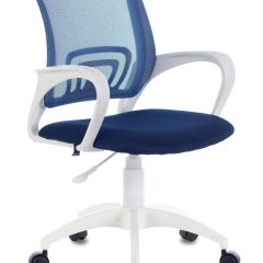 Кресло BRABIX "Fly MG-396W" (белый/темно-синее) 532399 в Набережных Челнах - naberezhnye-chelny.mebel24.online | фото