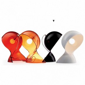 Настольная лампа декоративная Artemide  1466030A в Набережных Челнах - naberezhnye-chelny.mebel24.online | фото